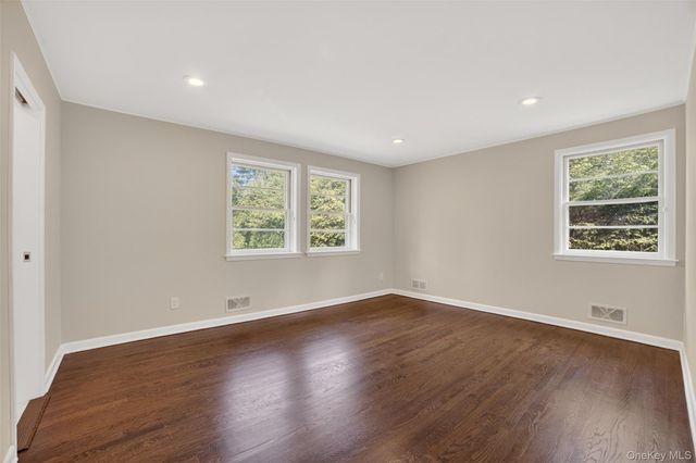 205 Soundview Avenue, White Plains, NY 10606