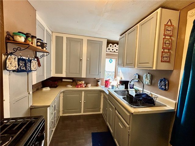 5 Seymour Street, Auburn, NY 13021