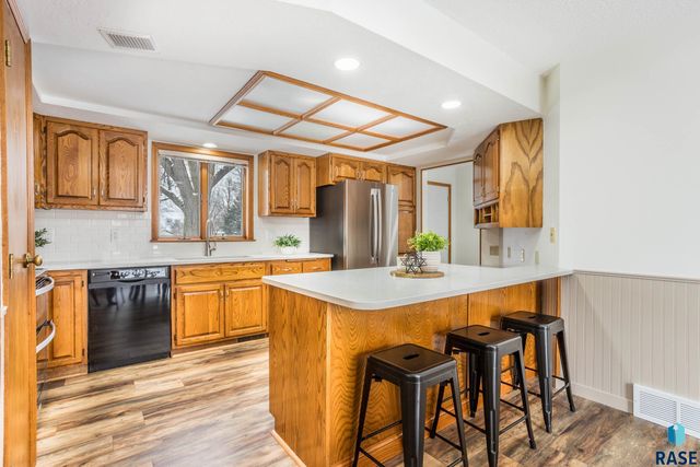 6101 W Sioux K Ct Court, Sioux Falls, SD 57106