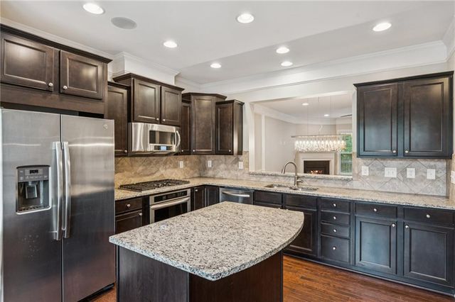 1514 Woodbridge NE Way, Atlanta, GA 30329