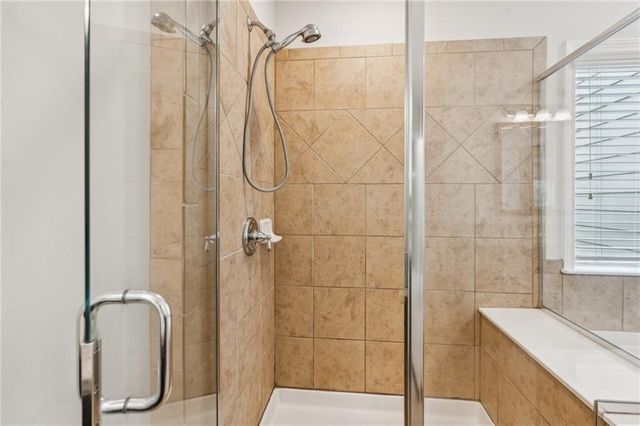 1514 Woodbridge NE Way, Atlanta, GA 30329