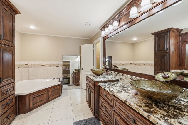 410 Sheffield, Longview, TX 75605