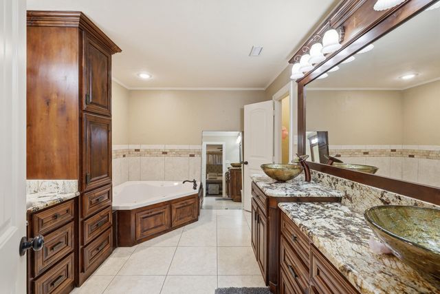 410 Sheffield, Longview, TX 75605