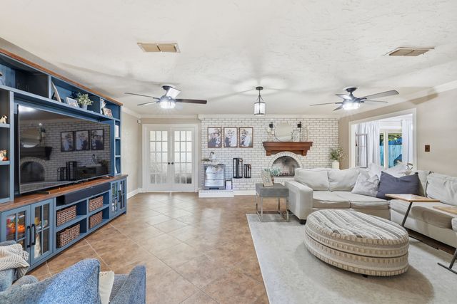 410 Sheffield, Longview, TX 75605