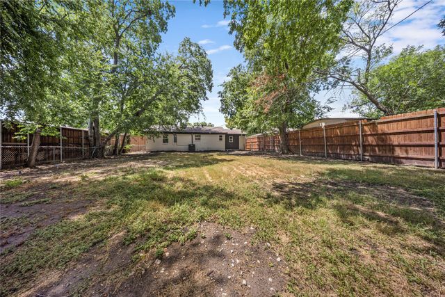 2225 Sybil Drive, Mesquite, TX 75149