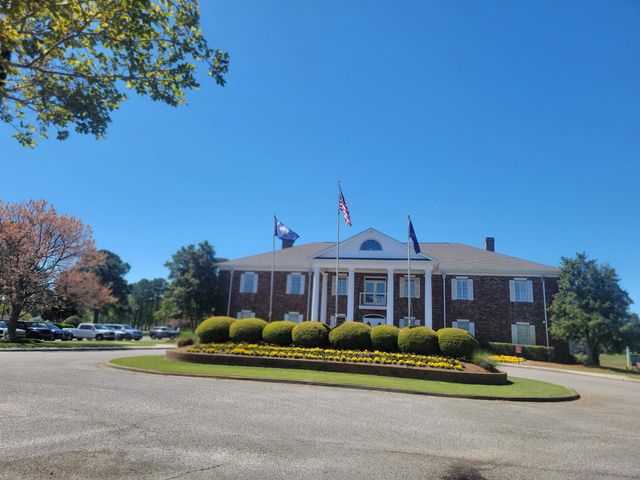 3111 Robyn Ct., Little River, SC 29566