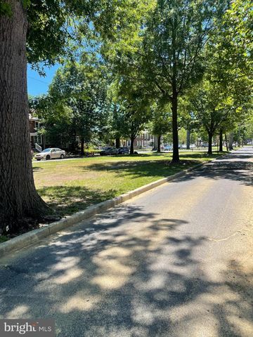 2833 YORKSHIP, Camden, NJ 08104