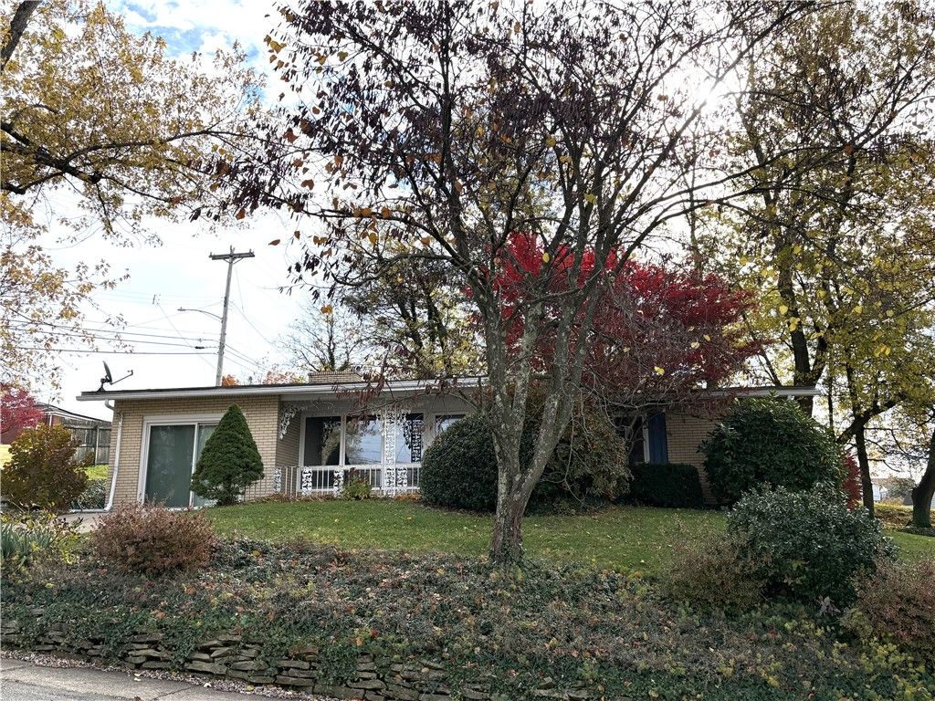 5003 Clifton Drive, Hopewell Twp, PA 15001