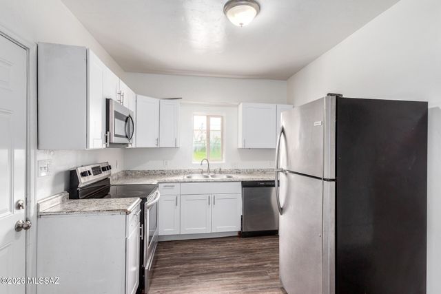 420 W 26th Street, Tucson, AZ 85713