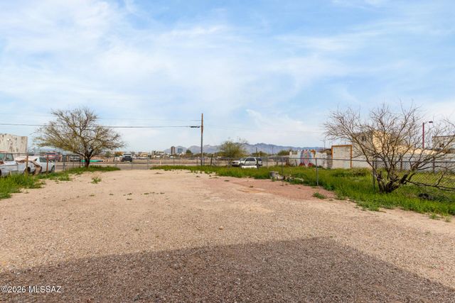 420 W 26th Street, Tucson, AZ 85713