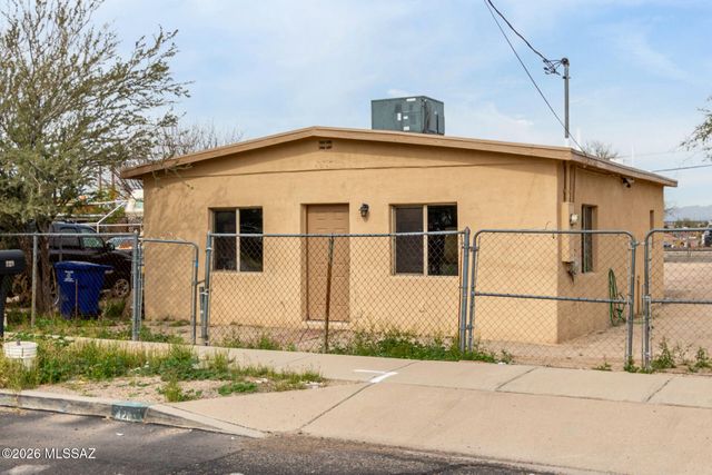 420 W 26th Street, Tucson, AZ 85713