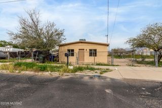 420 W 26th Street, Tucson, AZ 85713