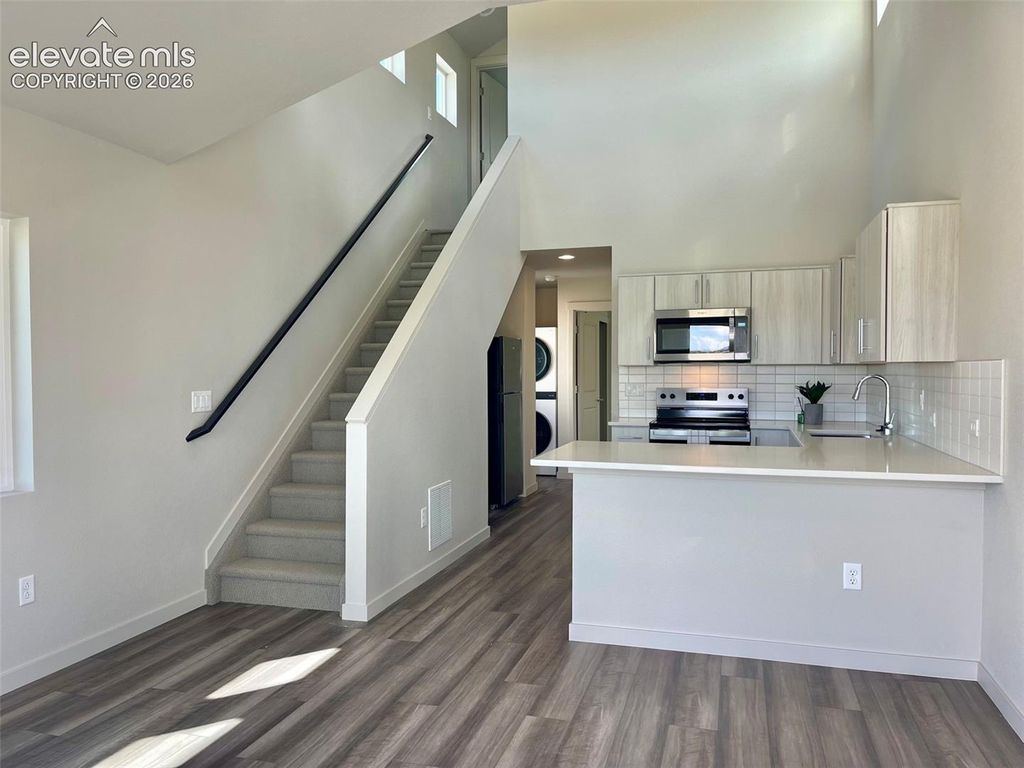 6372 Seasons Bay Drive, Colorado Springs, CO 80922 — photo 2