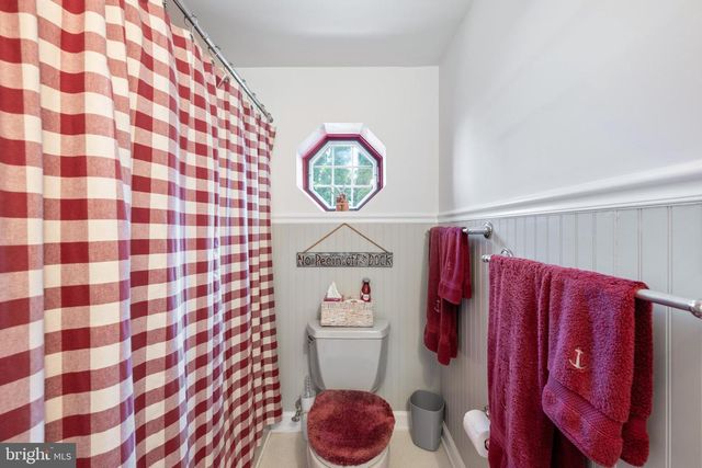 3685 1ST AVE, Edgewater, MD 21037