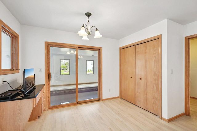 8108 East Ridge DRIVE, Pleasant Prairie, WI 53158