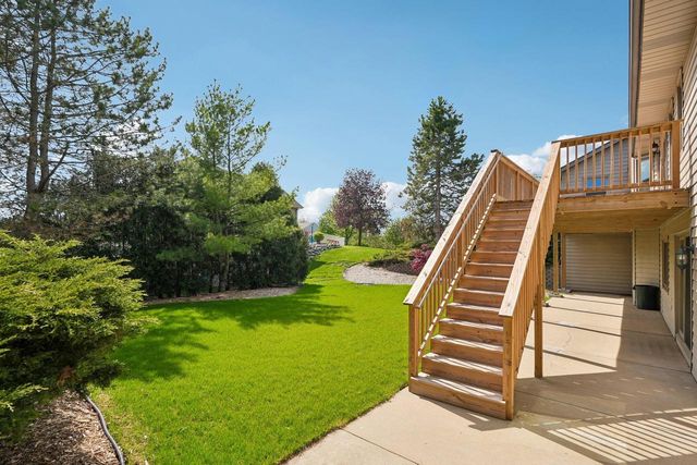 8108 East Ridge DRIVE, Pleasant Prairie, WI 53158