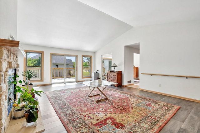 8108 East Ridge DRIVE, Pleasant Prairie, WI 53158