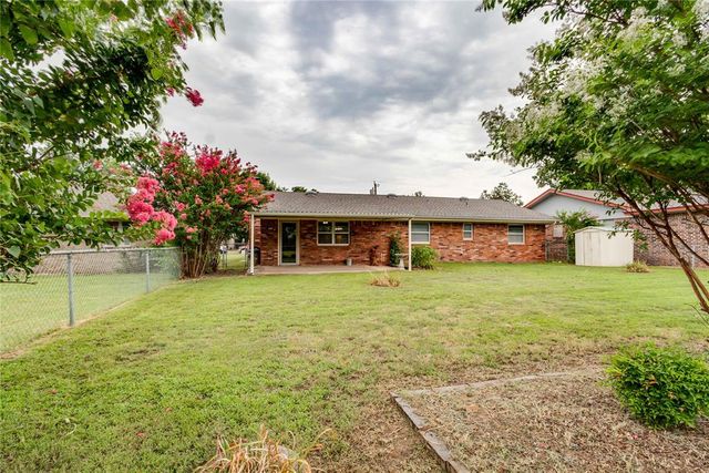 7709 NW 31st Street, Bethany, OK 73008
