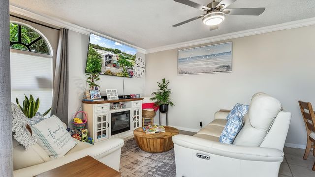4005 VILLAGE Drive A, Delray Beach, FL 33445