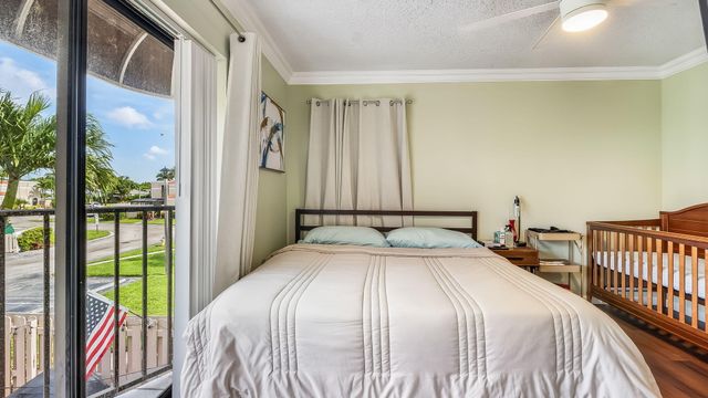 4005 VILLAGE Drive A, Delray Beach, FL 33445