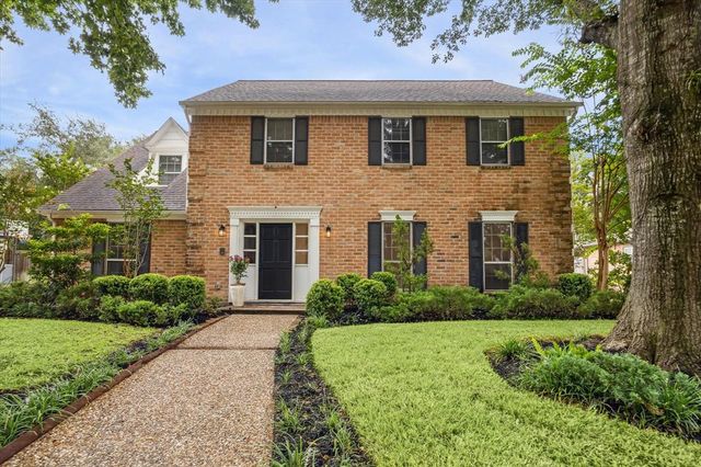 1643 Fall Valley Drive, Houston, TX 77077