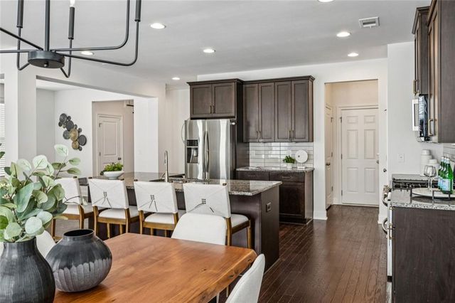 1632 Drew NW Drive, Atlanta, GA 30318