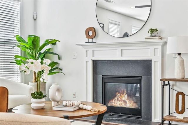 1632 Drew NW Drive, Atlanta, GA 30318