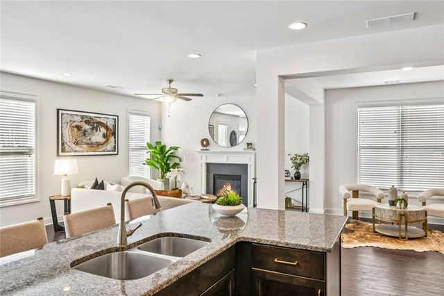 1632 Drew NW Drive, Atlanta, GA 30318