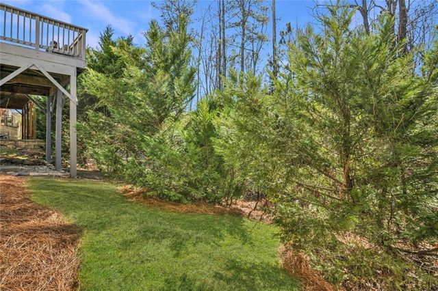 1632 Drew NW Drive, Atlanta, GA 30318