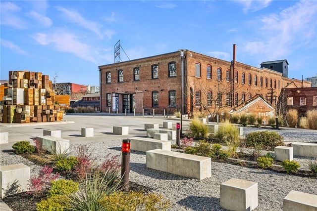 1632 Drew NW Drive, Atlanta, GA 30318