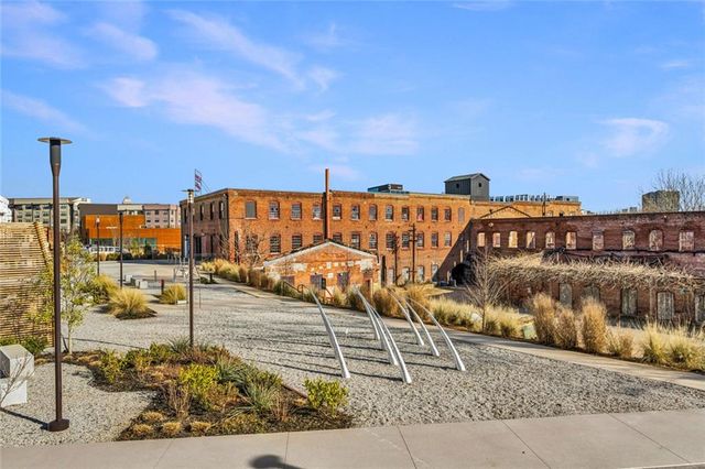 1632 Drew NW Drive, Atlanta, GA 30318