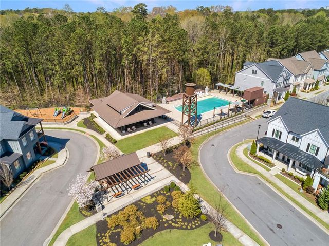 1632 Drew NW Drive, Atlanta, GA 30318