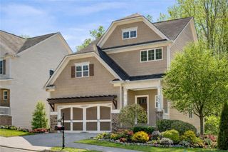 1632 Drew NW Drive, Atlanta, GA 30318