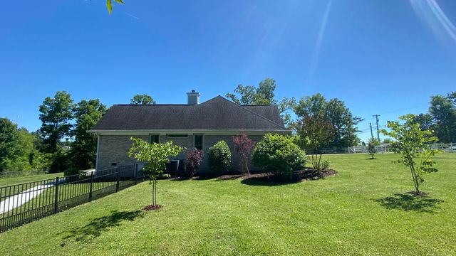 2102 Jenkins Road, Chattanooga, TN 37421