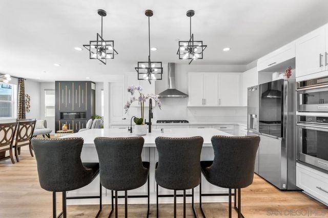 2366 Calle Grandon, Chula Vista, CA 91913