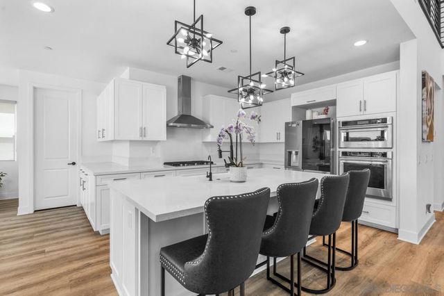 2366 Calle Grandon, Chula Vista, CA 91913