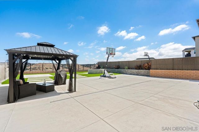 2366 Calle Grandon, Chula Vista, CA 91913