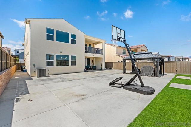 2366 Calle Grandon, Chula Vista, CA 91913