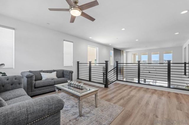 2366 Calle Grandon, Chula Vista, CA 91913