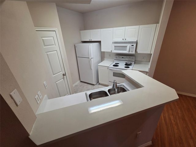 3045 Marina Bay Drive 5204, League City, TX 77573