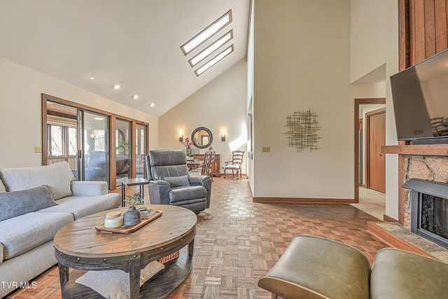 55 Grove Hill Road Road, Kingsport, TN 37660