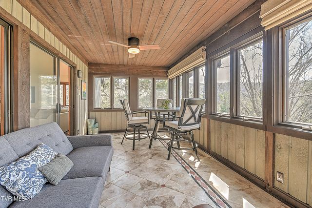 55 Grove Hill Road Road, Kingsport, TN 37660