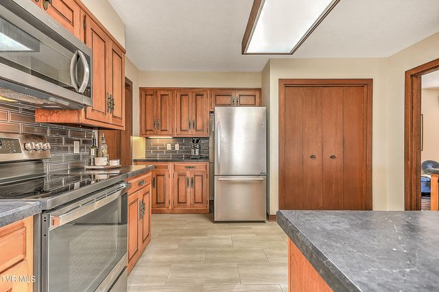 55 Grove Hill Road Road, Kingsport, TN 37660