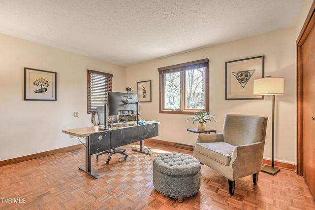 55 Grove Hill Road Road, Kingsport, TN 37660