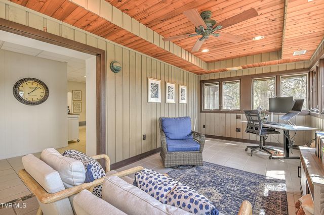 55 Grove Hill Road Road, Kingsport, TN 37660