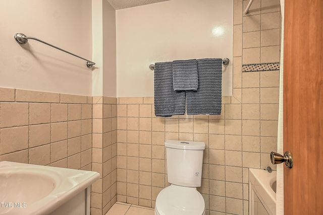 55 Grove Hill Road Road, Kingsport, TN 37660