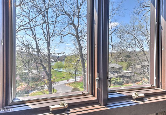 55 Grove Hill Road Road, Kingsport, TN 37660