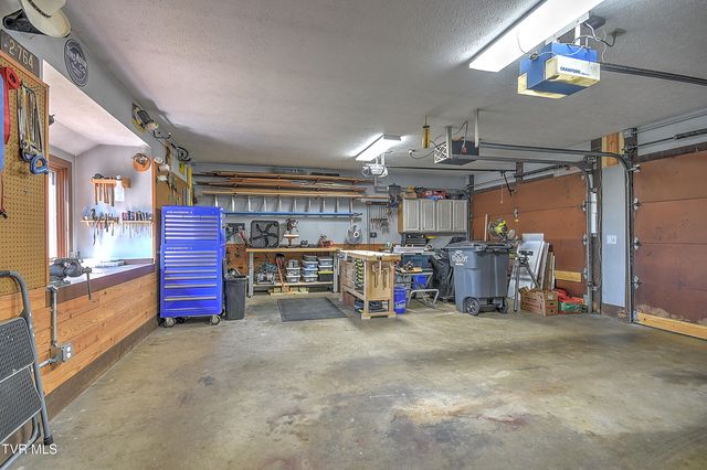 55 Grove Hill Road Road, Kingsport, TN 37660