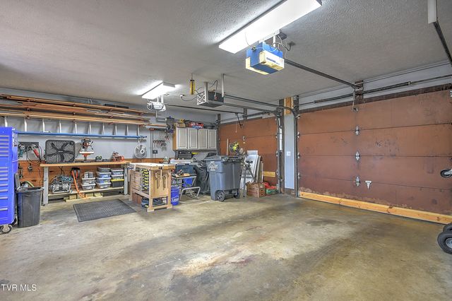 55 Grove Hill Road Road, Kingsport, TN 37660