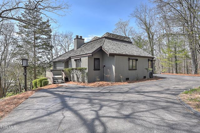 55 Grove Hill Road Road, Kingsport, TN 37660